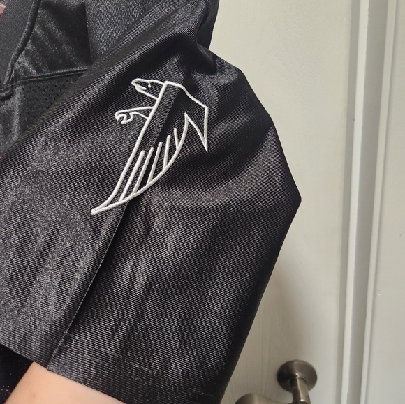 Deion Sanders Falcons Jersey - Picture 4 of 5